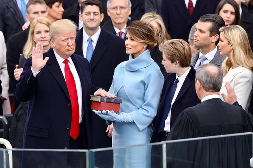 Трампын тангараг өргөх ёслолын эргэн тойронд